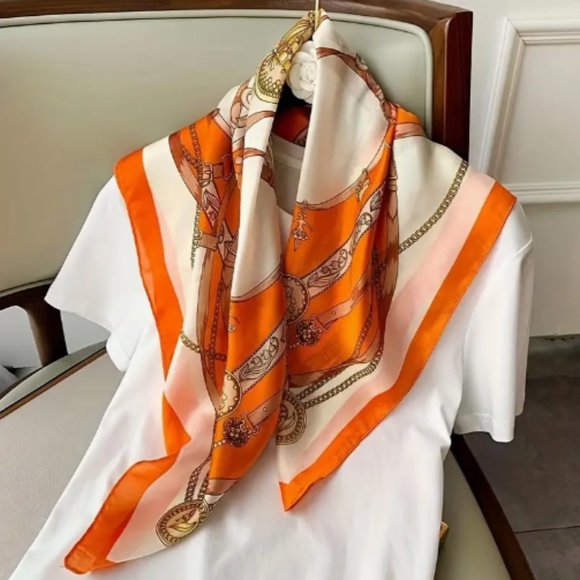 🍏50% OFF/3+... Orange/Cream Pattern Square Scarf - Picture 4 of 7